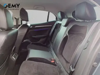 Photo 9 Renault Megane Mégane IV Berline dCi 110 Energy EDC