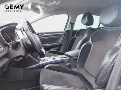 Photo 8 Renault Megane Mégane IV Berline dCi 110 Energy EDC