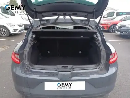 Photo 5 Renault Megane Mégane IV Berline dCi 110 Energy EDC