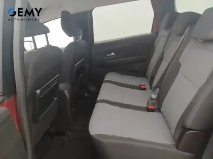 Photo 43 Dacia Jogger  Hybrid 140 5 places