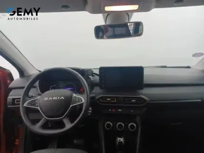 Photo 41 Dacia Jogger  Hybrid 140 5 places