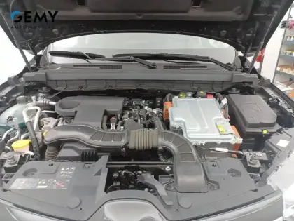 Photo 44 Renault Arkana  E-Tech hybride 145 - 22