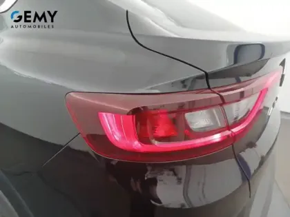 Photo 46 Renault Arkana  E-Tech hybride 145 - 22