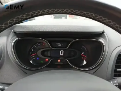 Photo 13 Renault Captur  dCi 90 Energy