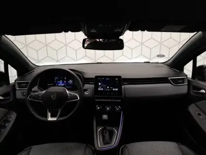 Photo 42 Renault Clio  E-Tech full hybrid 145 GSR2