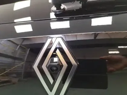 Photo 12 Renault Clio  E-Tech full hybrid 145 GSR2