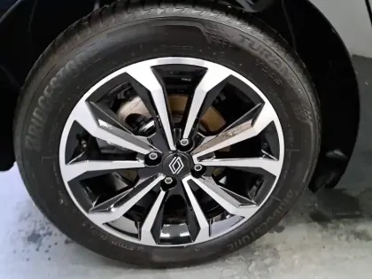 Photo 14 Renault Clio  E-Tech full hybrid 145 GSR2