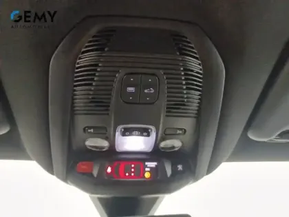 Photo 15 Peugeot 3008  Hybrid 225 e-EAT8