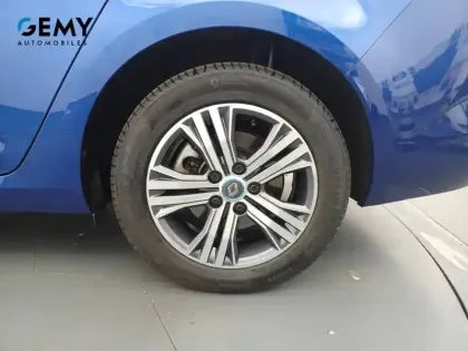 Photo 6 Renault Megane Mégane IV Estate PHEV 160