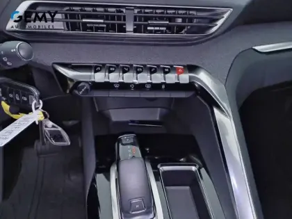 Photo 28 Peugeot 3008 Gén. II Ph1 Allure 5