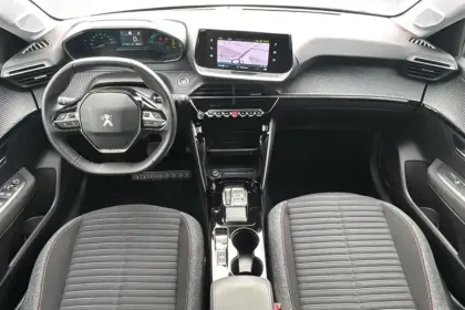 Photo 15 Peugeot 208  Electrique 50 kWh 136ch