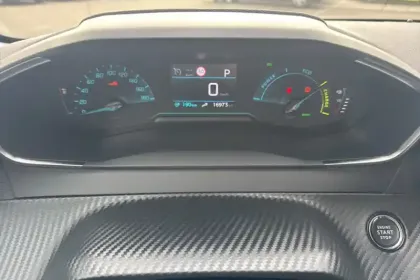 Photo 17 Peugeot 208  Electrique 50 kWh 136ch