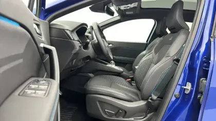 Photo 12 Renault Symbioz  E-Tech full hybrid 145