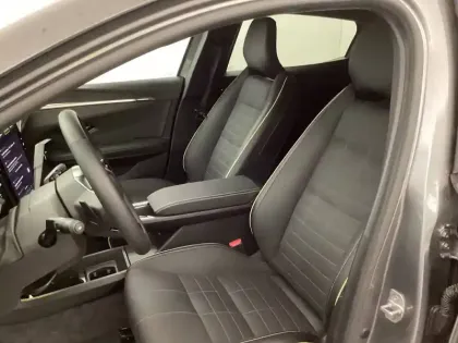 Photo 10 Renault Megane  E-Tech 220 ch autonomie confort GSR2