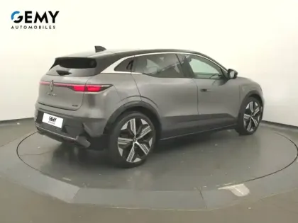 Photo 33 Renault Megane Gén. V (BCB) Ph1 Evo Iconic 5