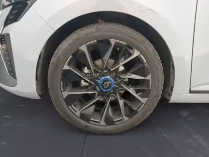 Photo 9 Renault Clio  TCe 90 ch GSR2