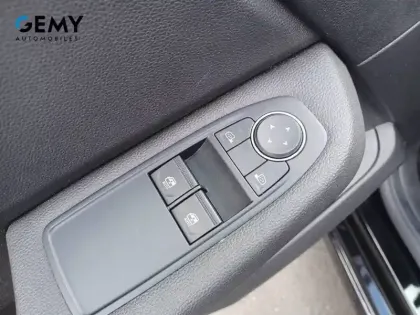 Photo 31 Renault Clio Gén. V (BJA) Ph2 Evolution 5