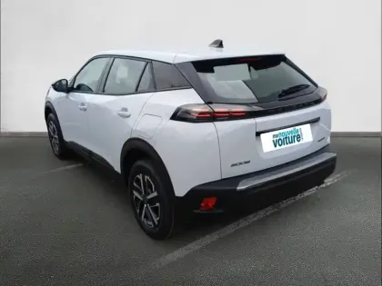 Photo 46 Peugeot 2008  Hybrid 110 e-DCS6
