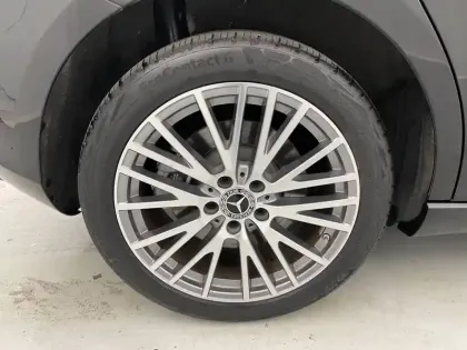 Photo 18 Mercedes Classe A  250 e 8G-DCT