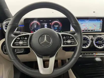 Photo 22 Mercedes Classe A  250 e 8G-DCT