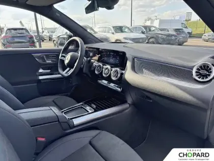 Photo 12 Mercedes GLA  200 d 8G-DCT