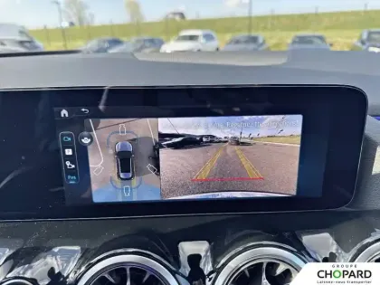 Photo 14 Mercedes GLA  200 d 8G-DCT