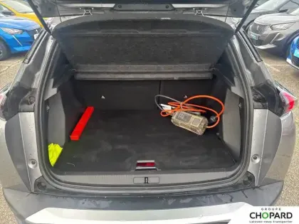 Photo 7 Peugeot 2008  Electrique 136 ch