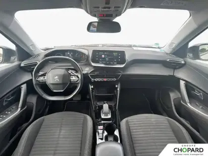 Photo 11 Peugeot 2008  Electrique 136 ch