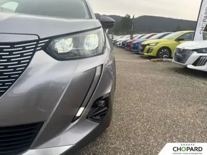 Photo 21 Peugeot 2008  Electrique 136 ch