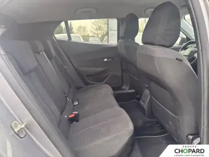 Photo 36 Peugeot 2008  Electrique 136 ch