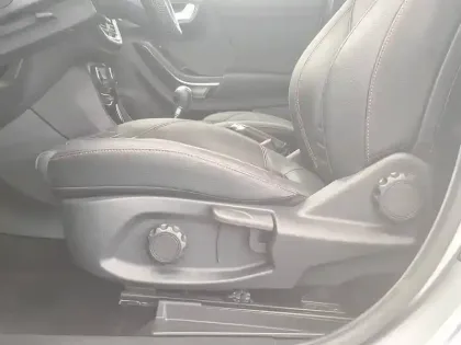 Photo 26 Ford Puma  1.0 EcoBoost 155 ch mHEV S&S BVM6