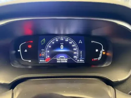 Photo 99 Renault Megane  IV Berline Blue dCi 115 EDC