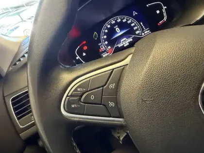 Photo 65 Renault Megane  IV Berline Blue dCi 115 EDC