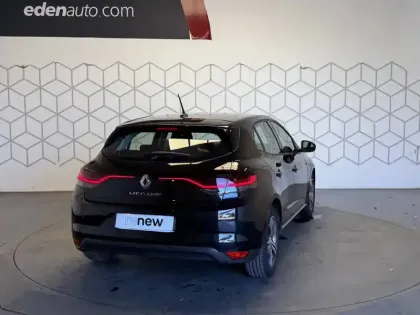 Photo 33 Renault Megane  IV Berline Blue dCi 115 EDC