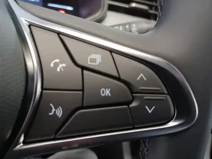 Photo 34 Renault Clio Gén. V (BJA) Ph2 Evolution 5