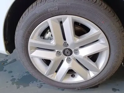 Photo 84 Renault Clio  Blue dCi 100 ch GSR2