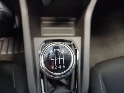 Photo 33 Renault Clio Gén. V (BJA) Ph2 Evolution 5