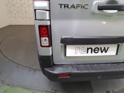 Photo 10 Renault Trafic  L2 dCi 150 Energy S&S