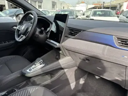 Photo 103 Renault Captur  E-Tech full hybrid 145 ch