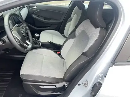 Photo 15 Renault Clio  TCe 90
