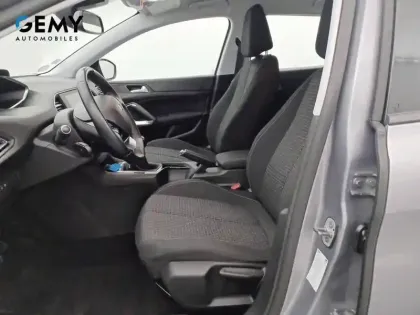 Photo 8 Peugeot 308  SW PureTech 110ch S&S BVM6