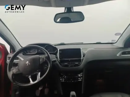 Photo 7 Peugeot 2008  1.2 PureTech 110ch S&S BVM5