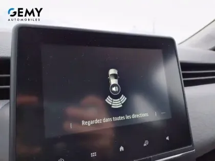 Photo 19 Renault Clio  E-Tech full hybrid 145 ch GSR2