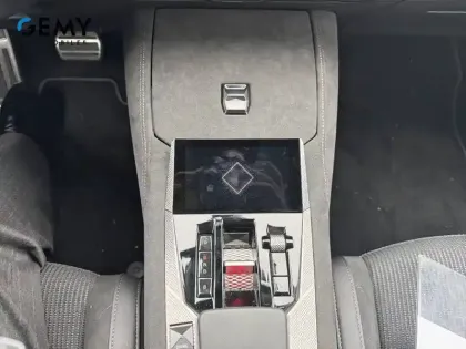 Photo 14 DS DS 4  Hybride E-Tense 225 EAT8