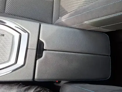 Photo 50 Renault Austral  E-Tech full hybrid 200 GSR2