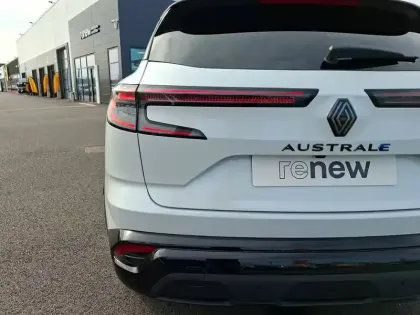 Photo 20 Renault Austral  E-Tech full hybrid 200 GSR2