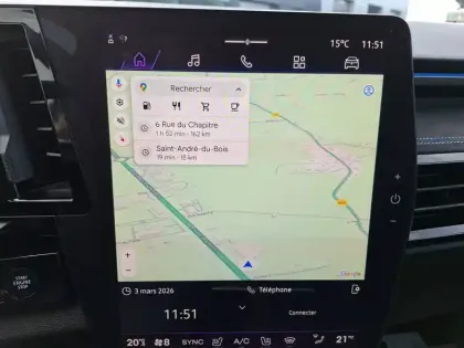 Photo 42 Renault Austral  E-Tech full hybrid 200 GSR2