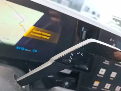 Photo 56 Renault Austral  E-Tech full hybrid 200 GSR2