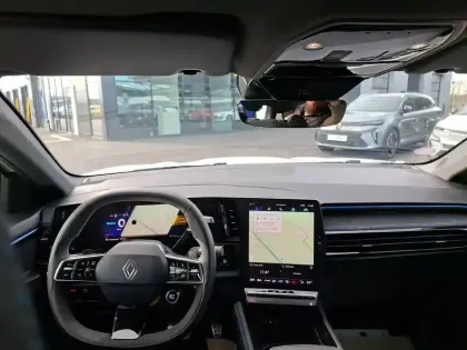 Photo 10 Renault Austral  E-Tech full hybrid 200 GSR2