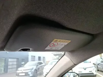 Photo 37 Renault Austral  E-Tech full hybrid 200 GSR2